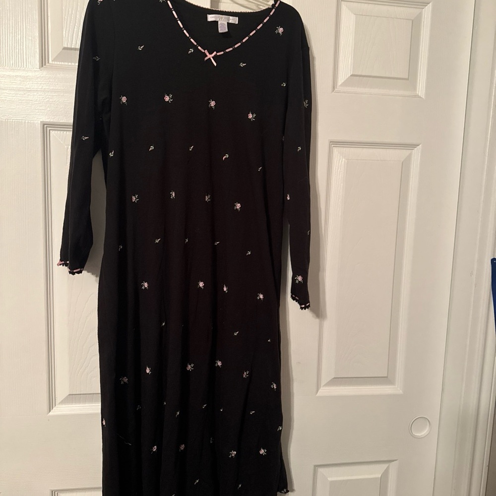Midnight by Carole Hochman Black chemistry with Floral Details